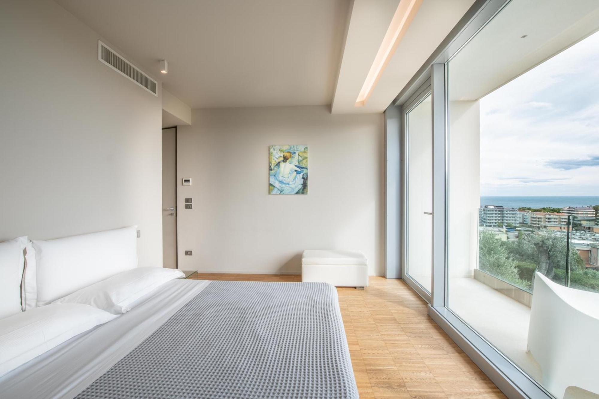 Alkimia Boutique Hotel Vasto Luaran gambar
